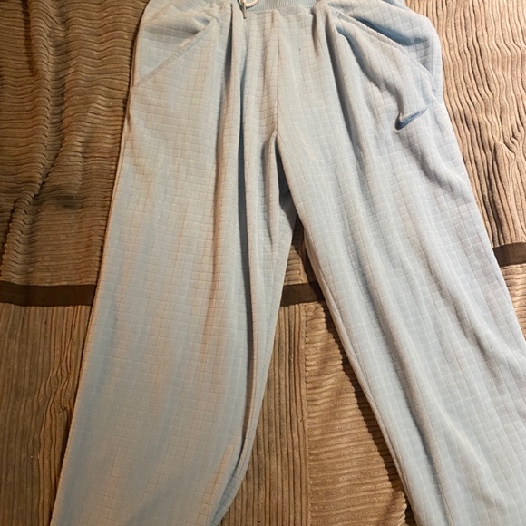 Nike joggers - Picture 3 of 4